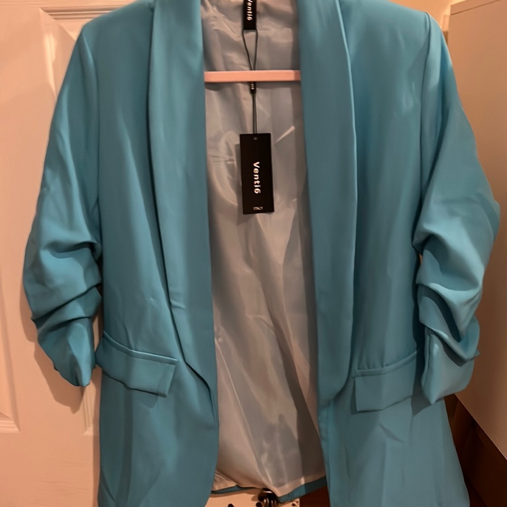 Light blue blazer - size small